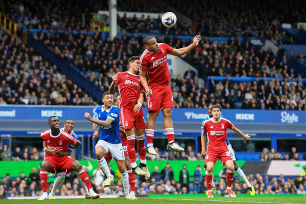 不勒斯的上 不勒斯的上