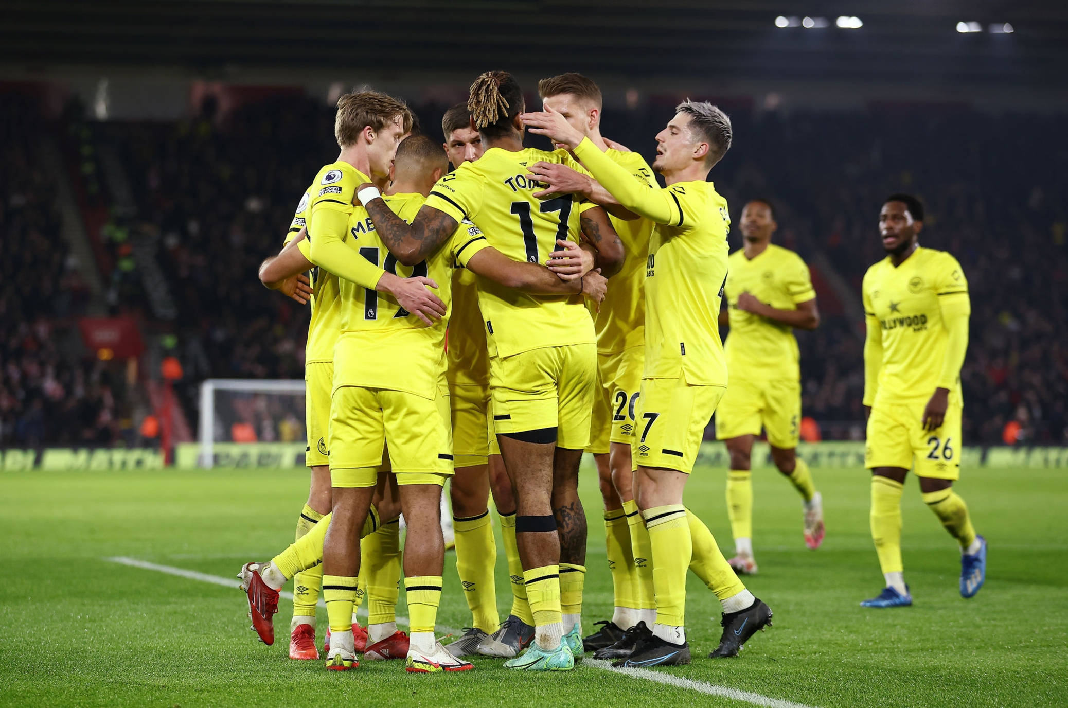 球队中的另 球队中的另